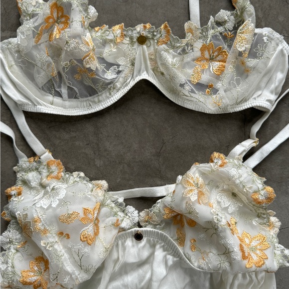 Gooseberry Darling Silk Set Small - Picture 3 of 4